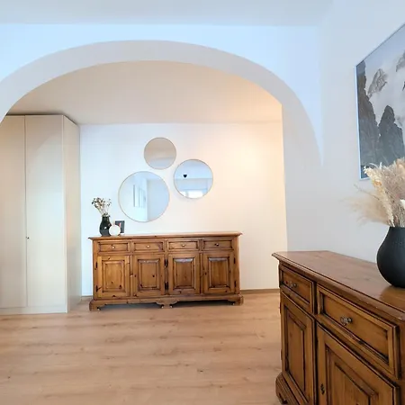 Lejlighed Sonniges Mit 3 Schlafzimmern & Balkon Mit Bergblick Davos