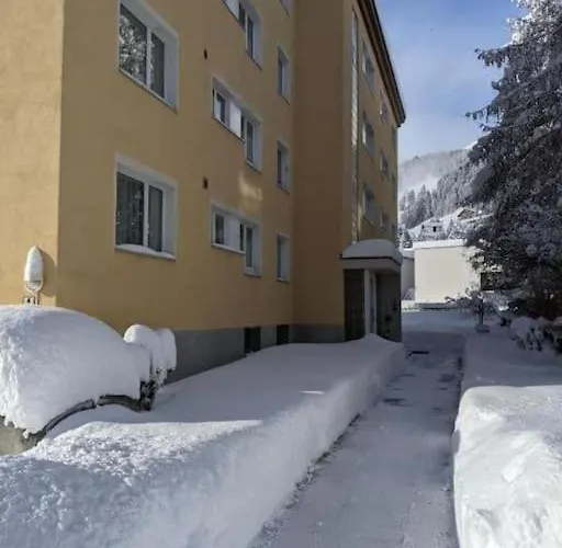 Lejlighed Sunny 3-bedroom With Balcony & Parking Davos